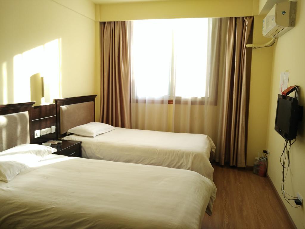 Wudang International Youth Hostel Danjiangkou Exterior foto